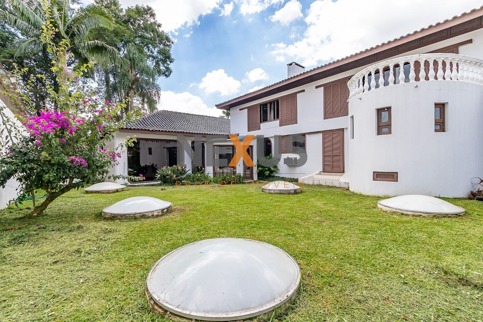 Casa com 5 dormitórios à venda, 1200 m  por R  2.590.000,00 - ...