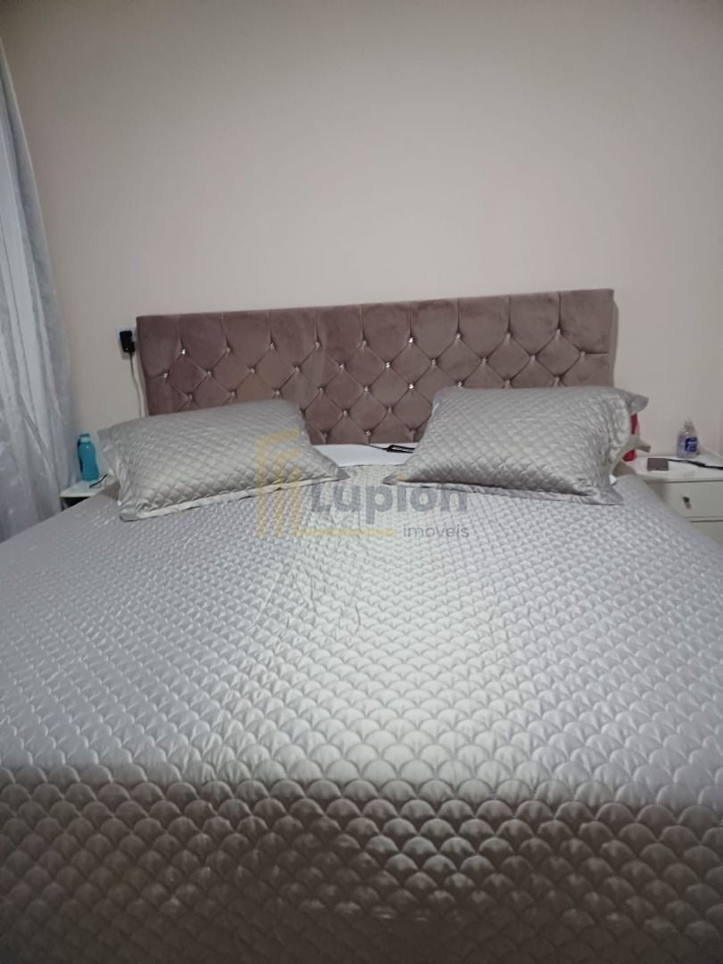 Casa com 4 dormitórios à venda, 135 m  por R  650.000,00 - Jar...