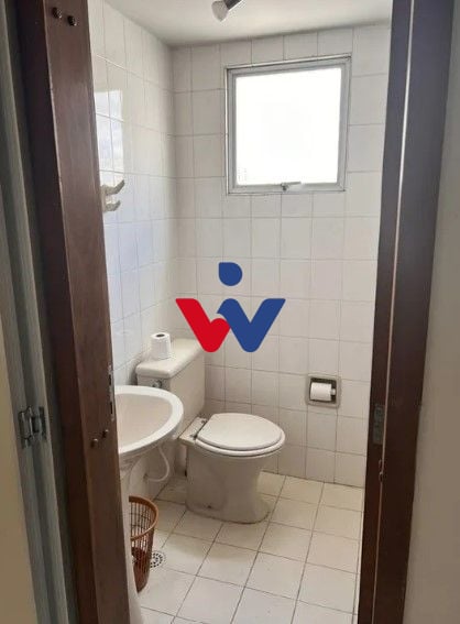 Sala à venda, 44 m  por R  150.000,00 - Centro - Curitiba PR