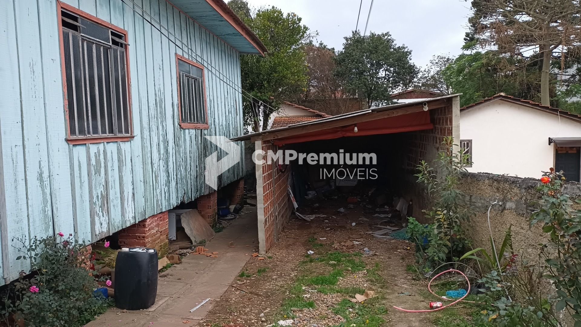 Terreno à venda, 605 m  frente para a Rodovia do Xisto por R  ...