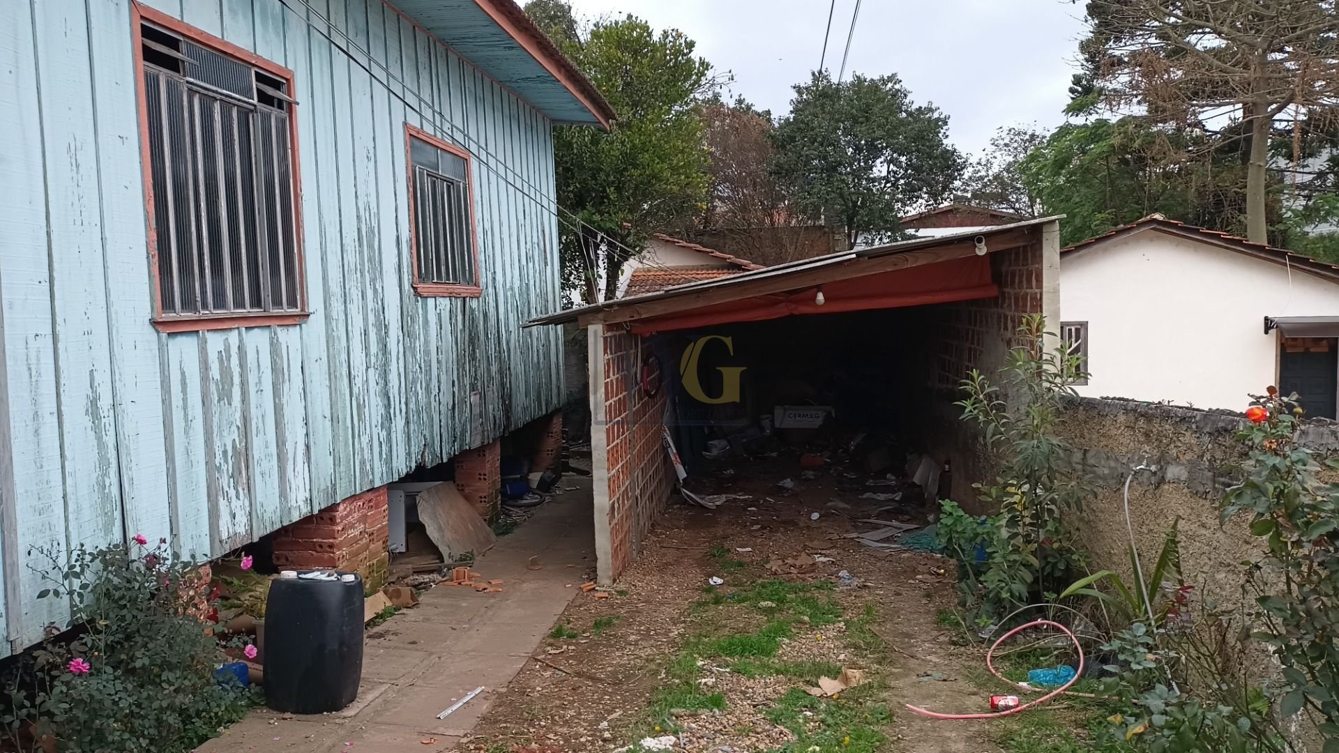 Terreno à venda, 605 m  frente para a Rodovia do Xisto por R  ...