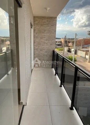 Sobrado com 3 dormitórios à venda, 132 m  por R  390.000,00 - ...