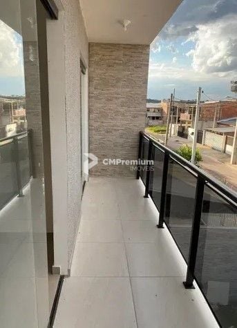 Sobrado com 3 dormitórios à venda, 132 m  por R  390.000,00 - ...