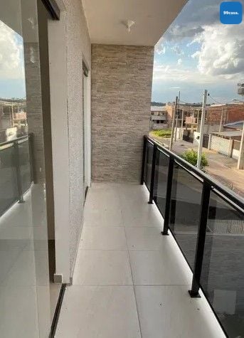 Lindo Sobrado 3 Quartos à Venda no Condomínio Tropical II  Faz...