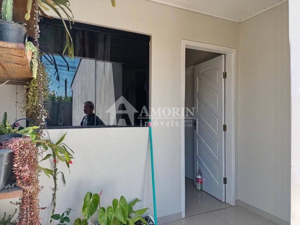 Casa com 2 dormitórios à venda, 70 m  por R  270.000,00 - Cost...