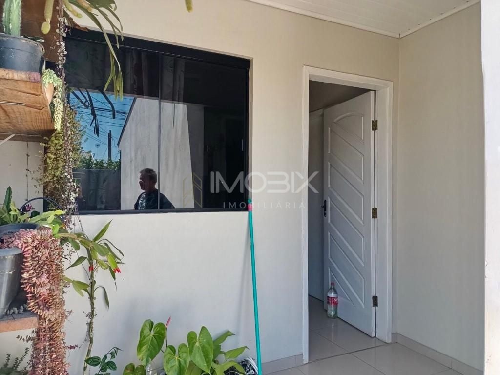 Casa com 2 dormitórios à venda, 70 m  por R  270.000,00 - Cost...