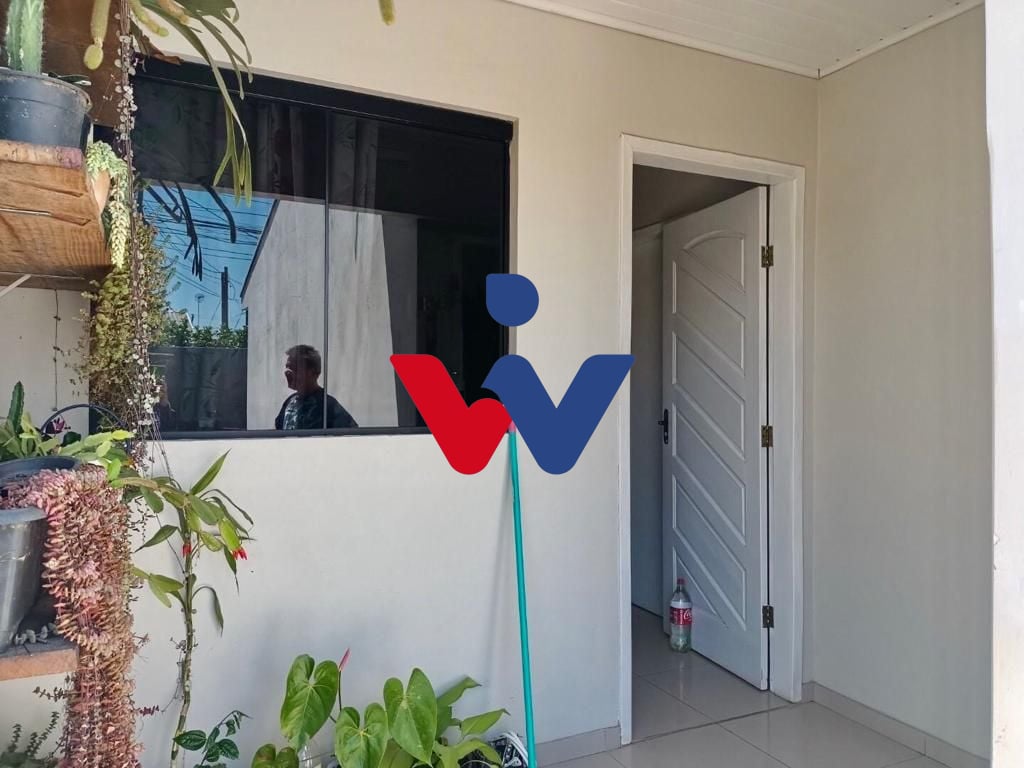 Casa com 2 dormitórios à venda, 70 m  por R  270.000,00 - Cost...