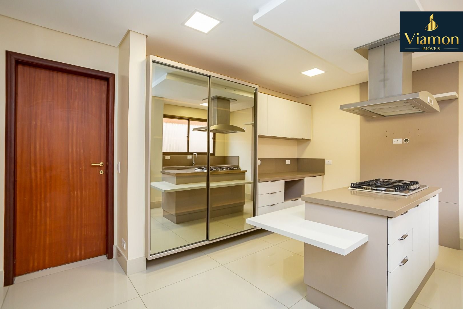 Apartamento com 4 dormitórios à venda, 183 m  por R  1.169.900...
