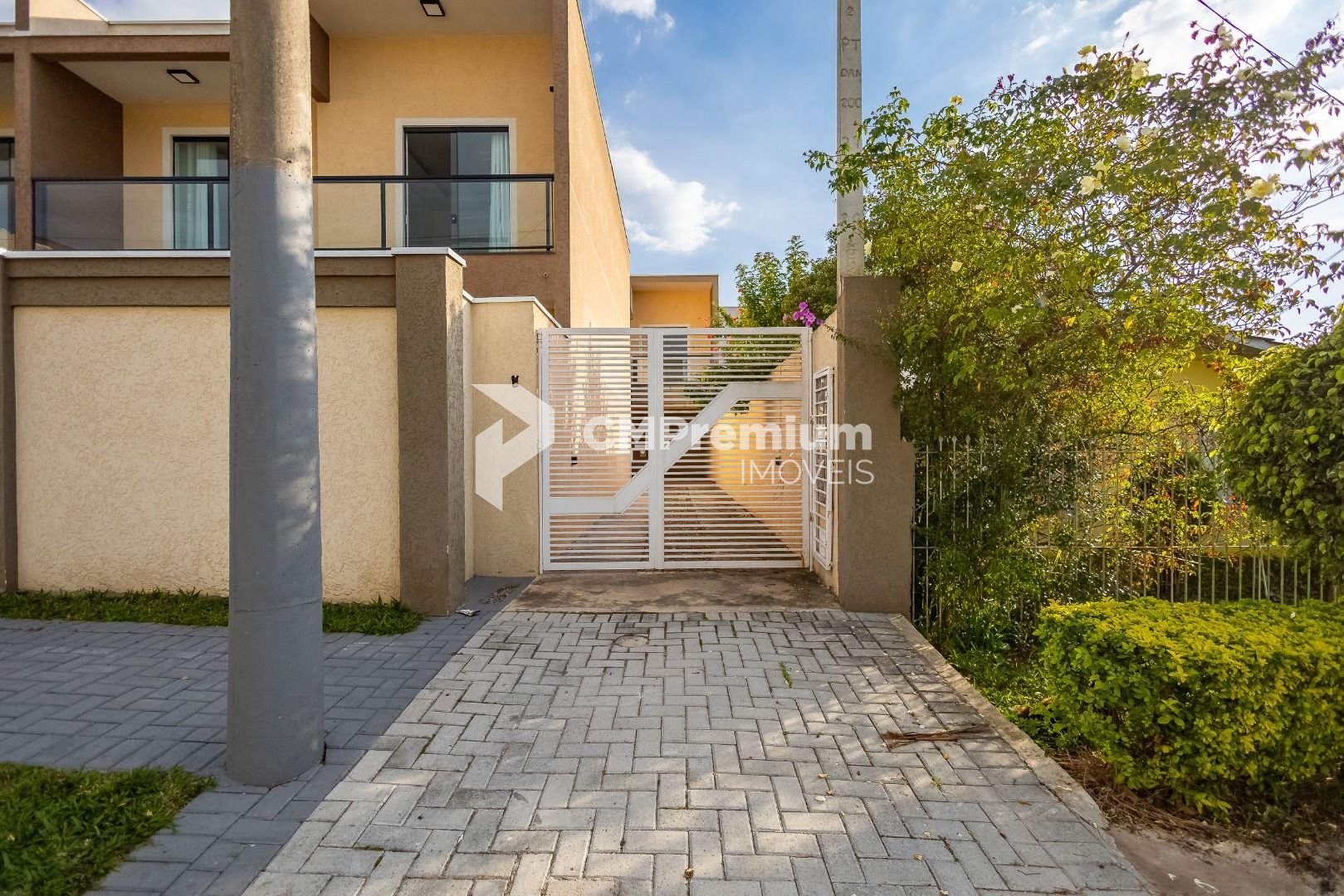 Sobrado com 3 dormitórios à venda, 115 m  por R  549.000,00 - ...