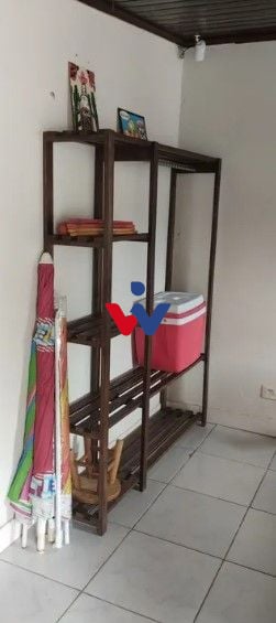 Casa com 3 dormitórios à venda, 60 m  por R  350.000,00 - Prim...