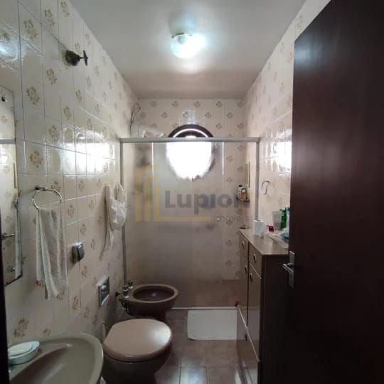 Casa com 5 dormitórios à venda, 240 m  por R  899.000,00 - São...