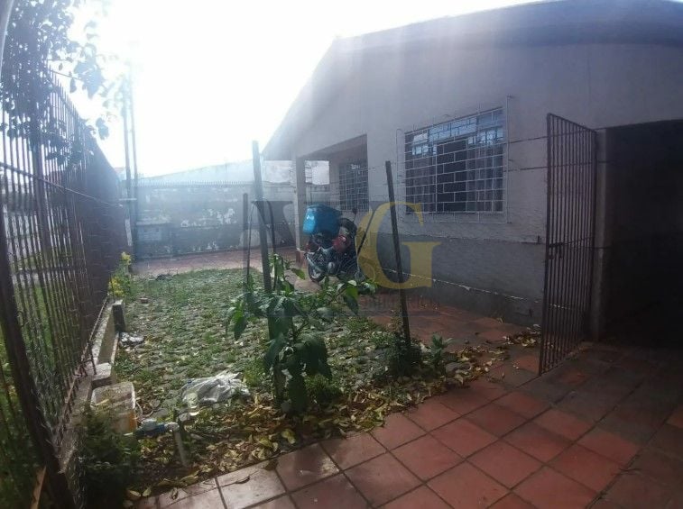 Casa com 3 dormitórios à venda, 180 m  por R  550.000,00 - Par...