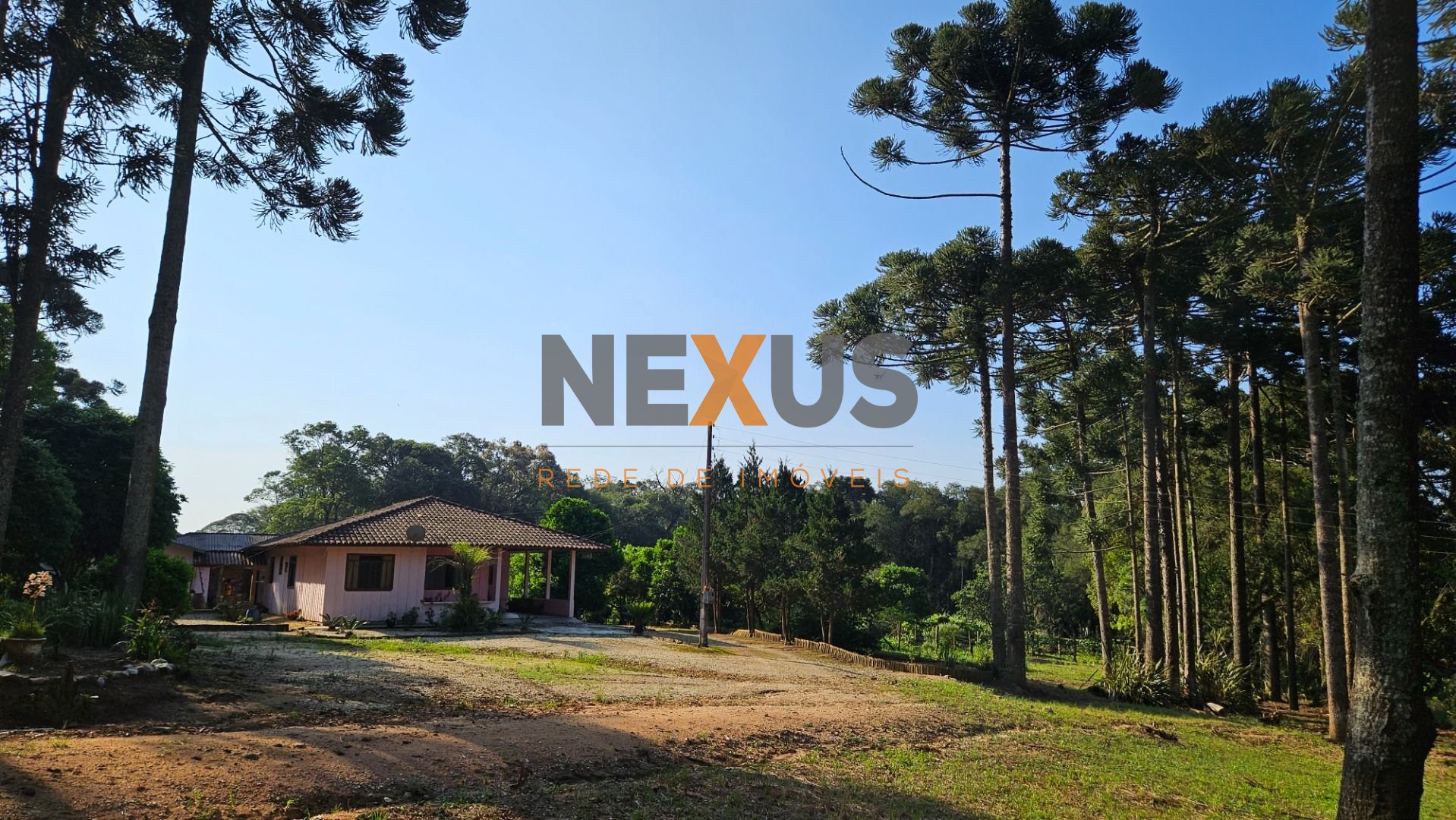 Chácara com 3 dormitórios à venda, 77339 m  por R  1.488.000,0...