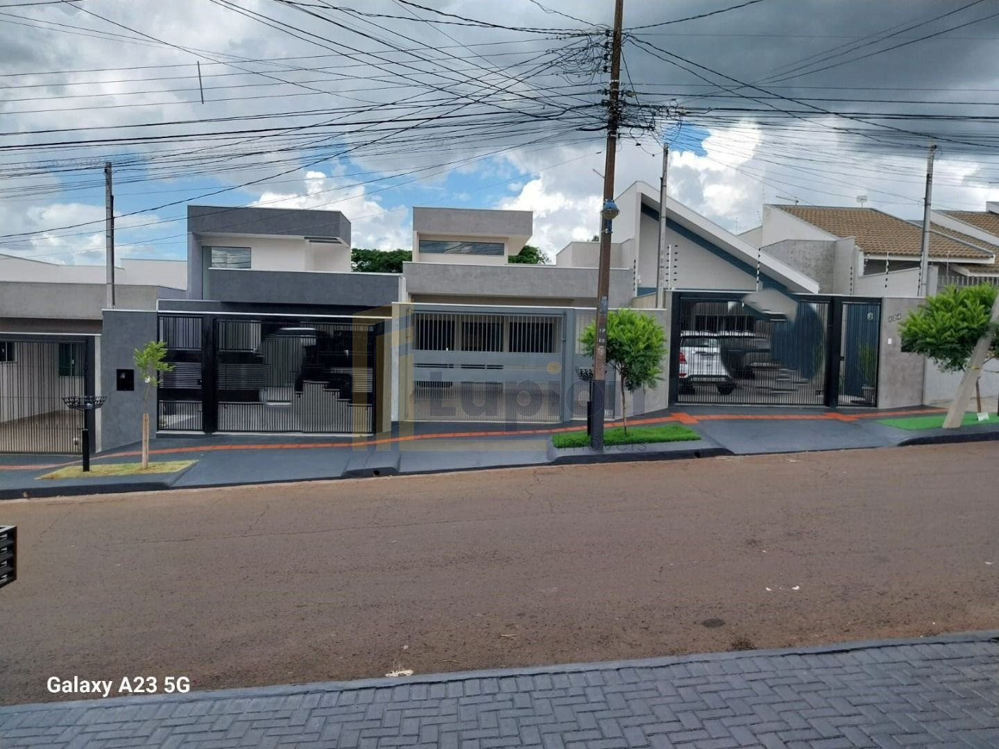 Casa com 3 dormitórios à venda, 122 m² por R$ 679.900,00 - Jar...