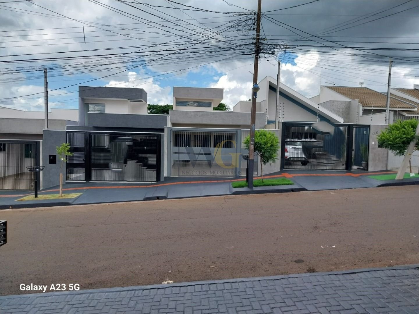 Casa com 3 dormitórios à venda, 122 m² por R$ 679.900,00 - Jar...