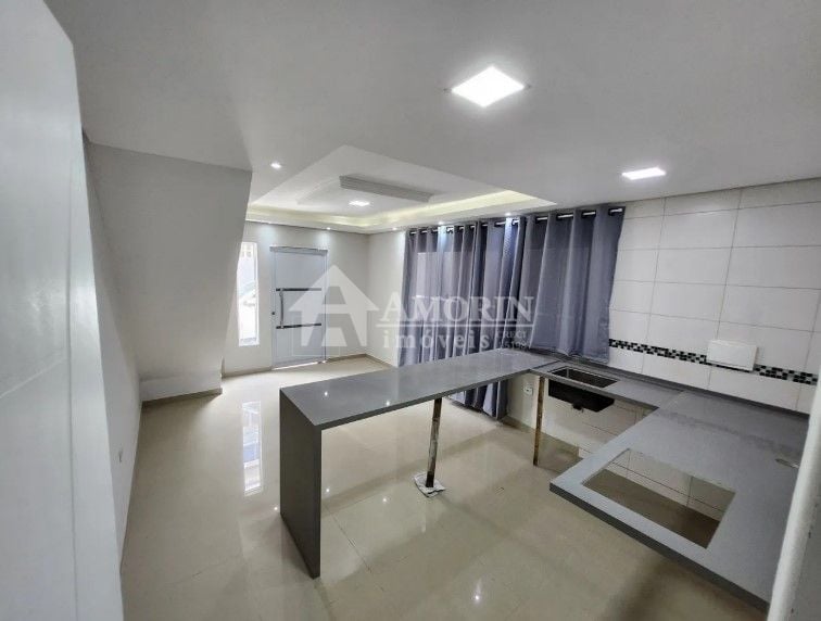 Casa com 3 dormitórios à venda, 70 m  por R  390.000,00 - Síti...