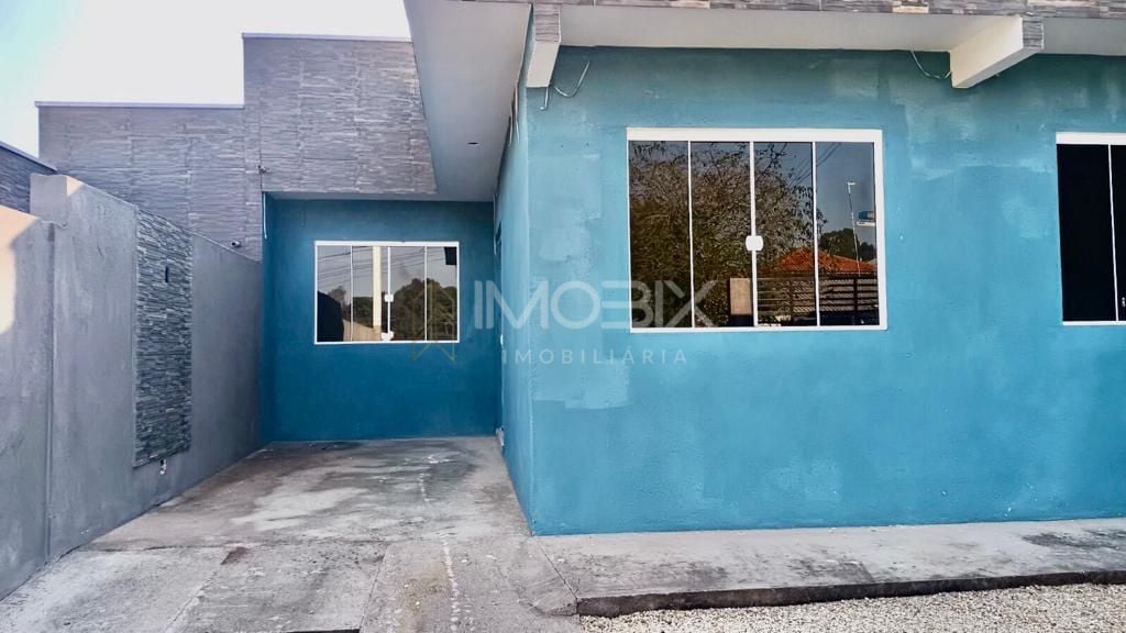 Casa com 2 dormitórios à venda, 43 m  por R  350.000,00 - Igua...