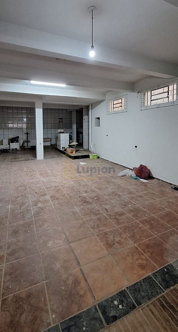 Sobrado com 3 dormitórios à venda, 365 m  por R  700.000,00 - ...