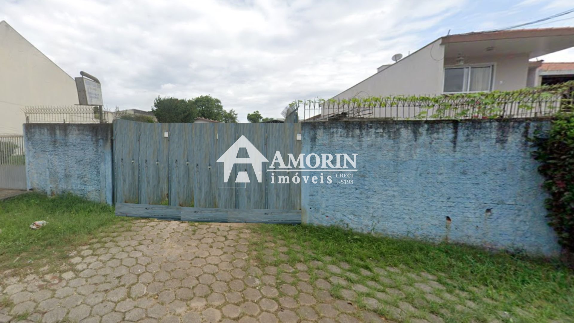 Terreno à venda, 3151 m  por R  8.000.000,00 - Novo Mundo - Cu...