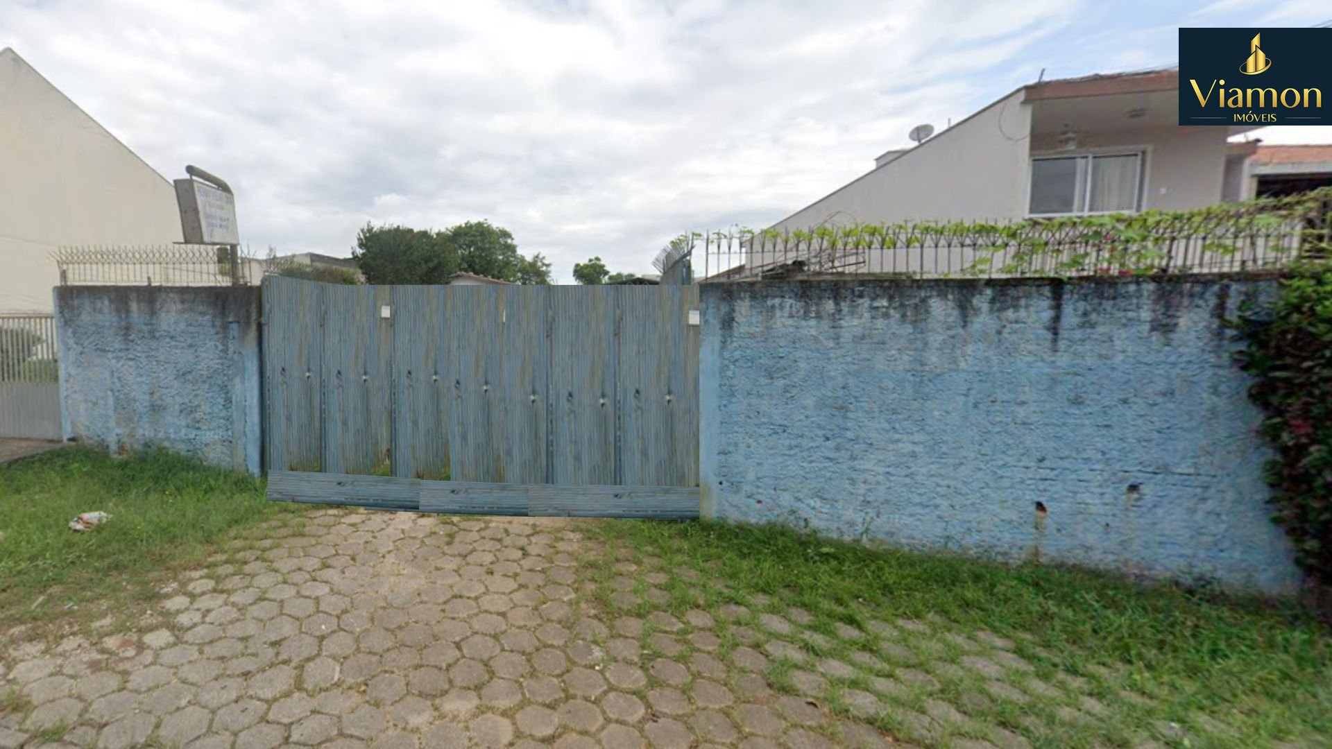Terreno à venda, 3151 m  por R  8.000.000,00 - Novo Mundo - Cu...