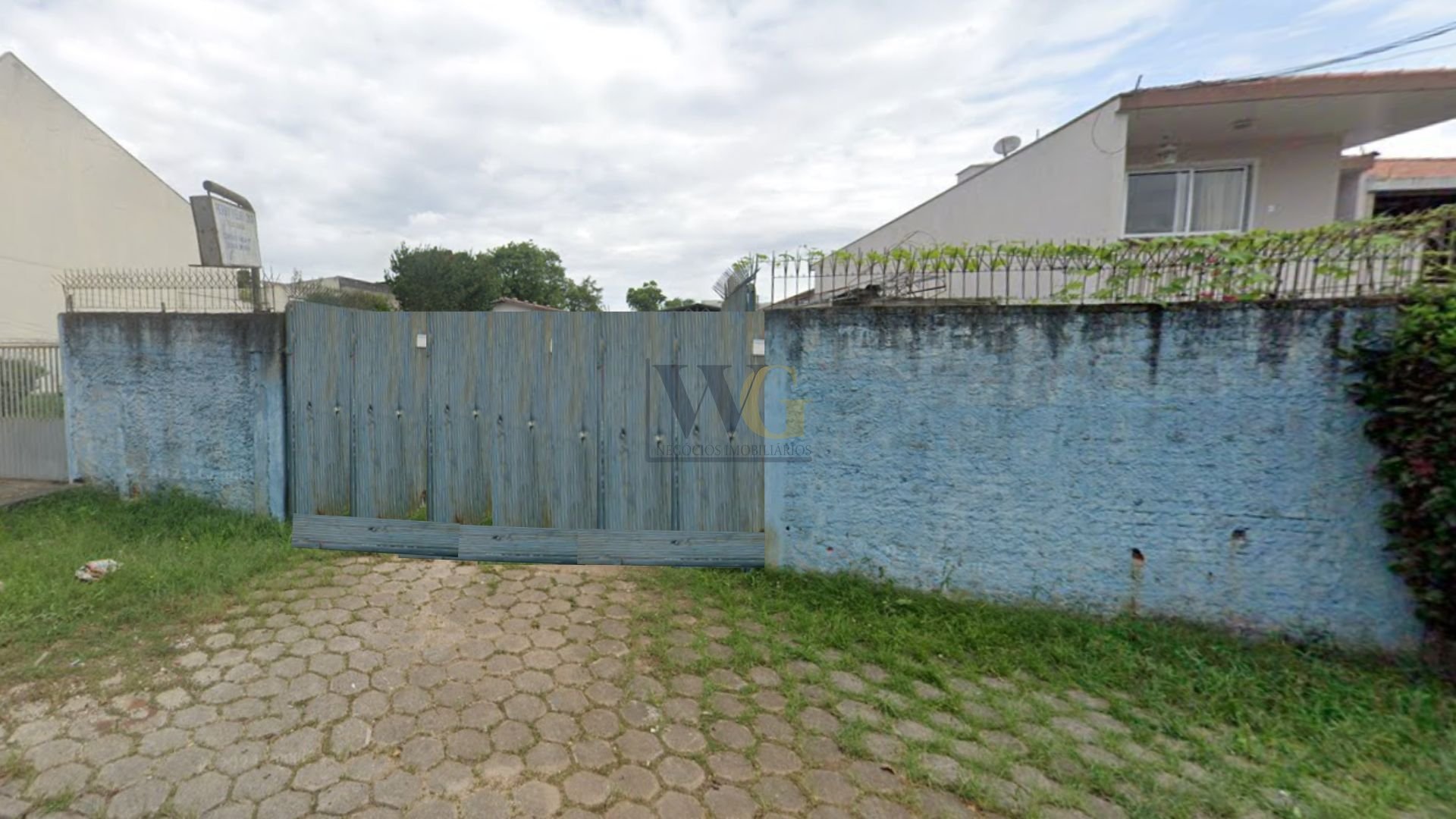 Terreno à venda, 3151 m  por R  8.000.000,00 - Novo Mundo - Cu...