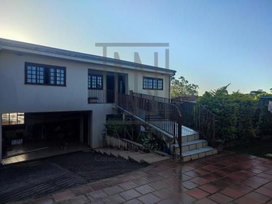 Casa com 5 dormitórios à venda, 240 m  por R  899.000,00 - São...