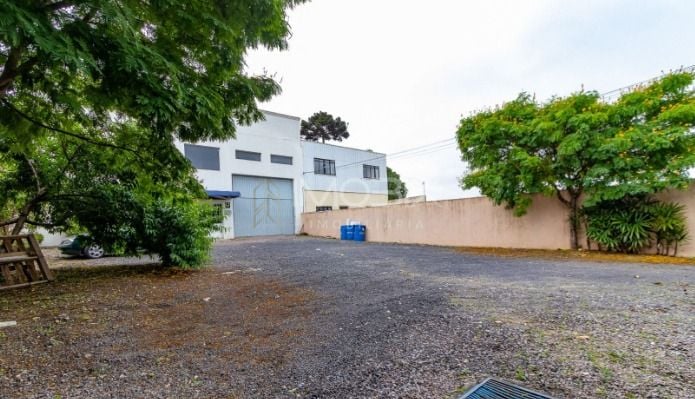 Barracão à venda, 550 m  por R  2.100.000,00 - Boqueirão - Cur...