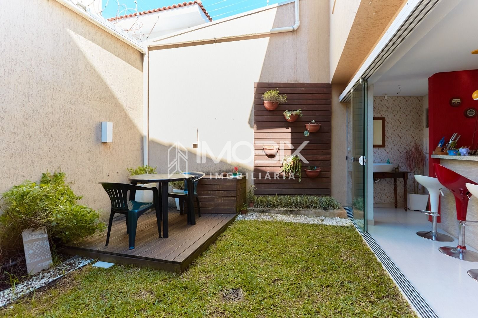 Sobrado com 4 dormitórios à venda, 180 m  por R  978.000,00 - ...