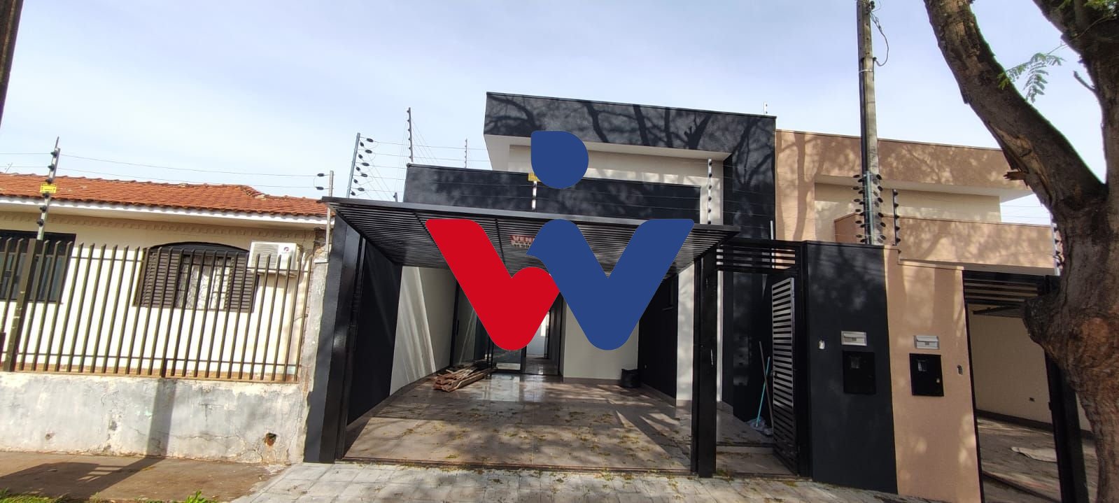 Casa com 3 dormitórios à venda, 106 m² por R$ 400.000,00 - Res...