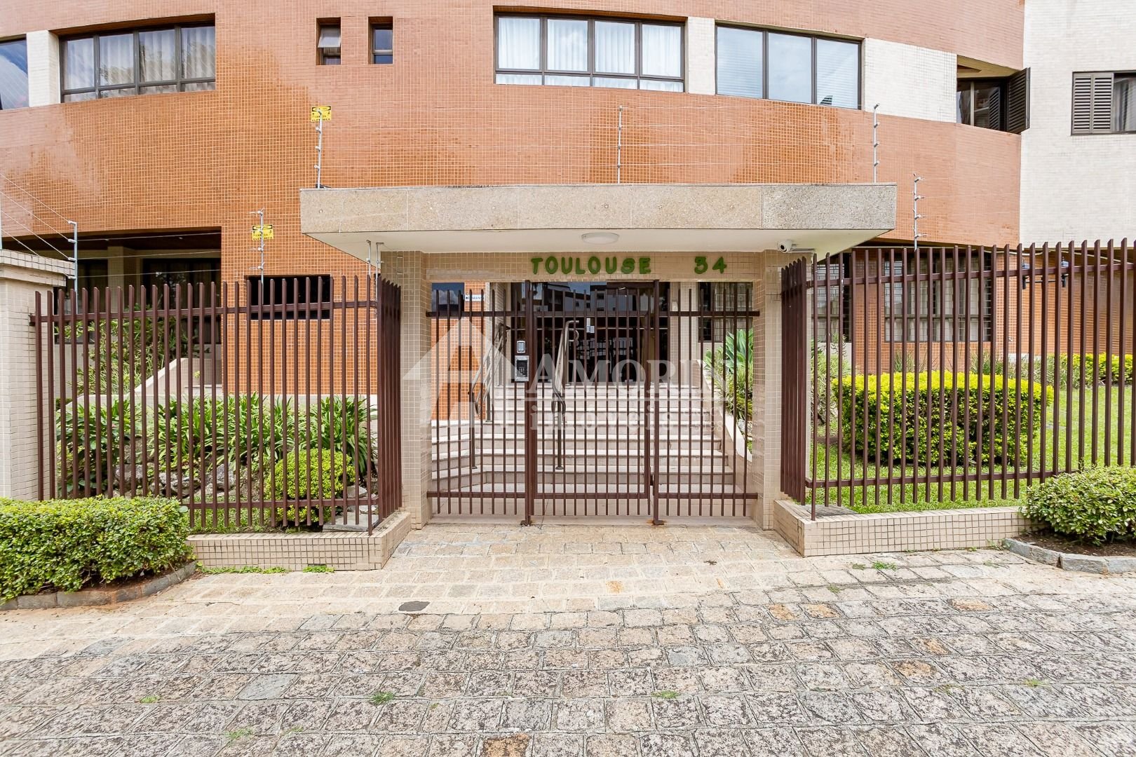 Apartamento com 4 dormitórios à venda, 183 m  por R  1.169.900...