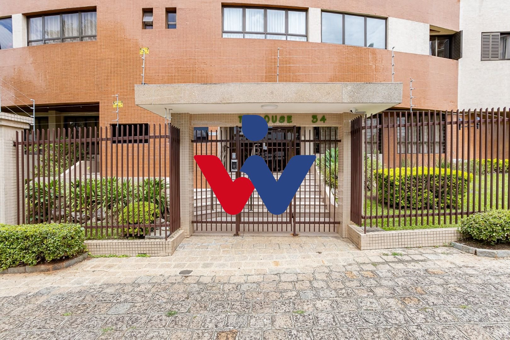 Apartamento com 4 dormitórios à venda, 183 m  por R  1.169.900...