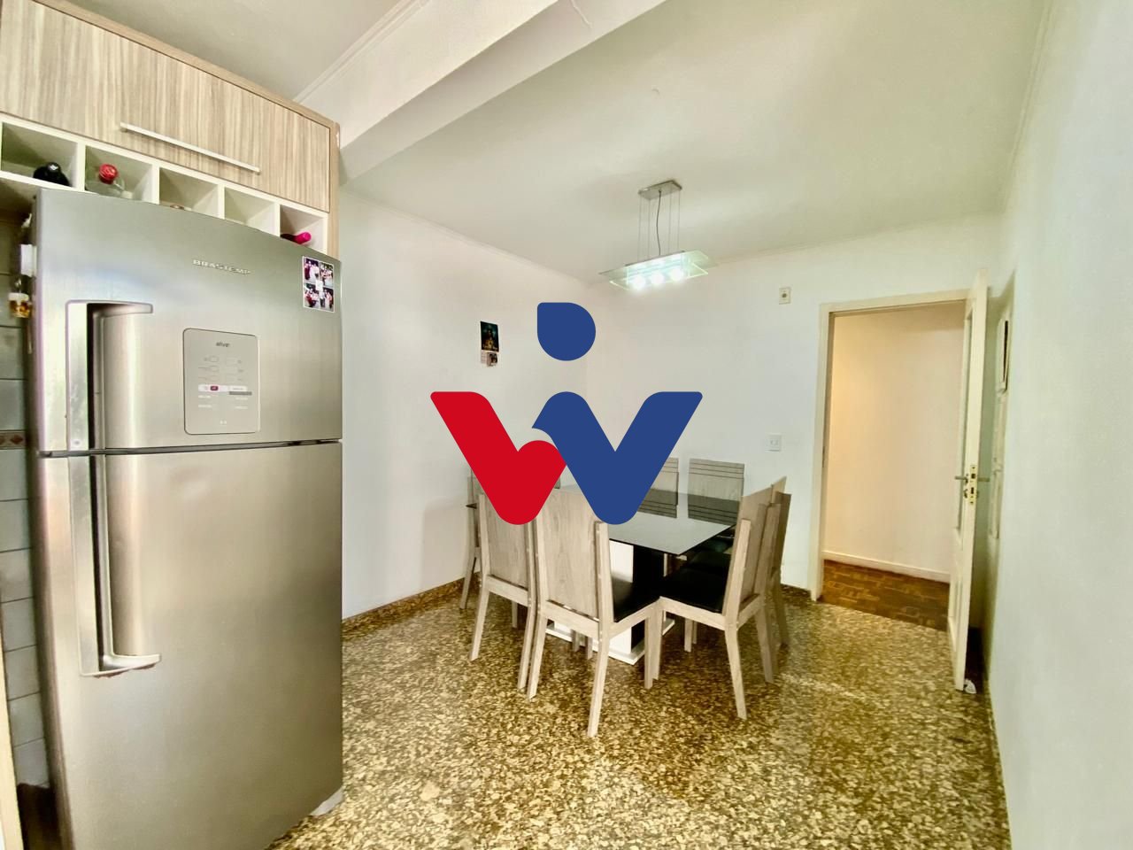Casa com 3 dormitórios à venda, 278 m  por R  1.560.000,00 - B...