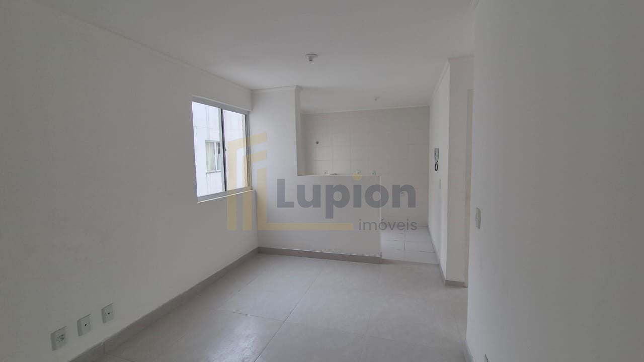 Apartamento com 2 dormitórios à venda, 40 m  por R  169.000,00...