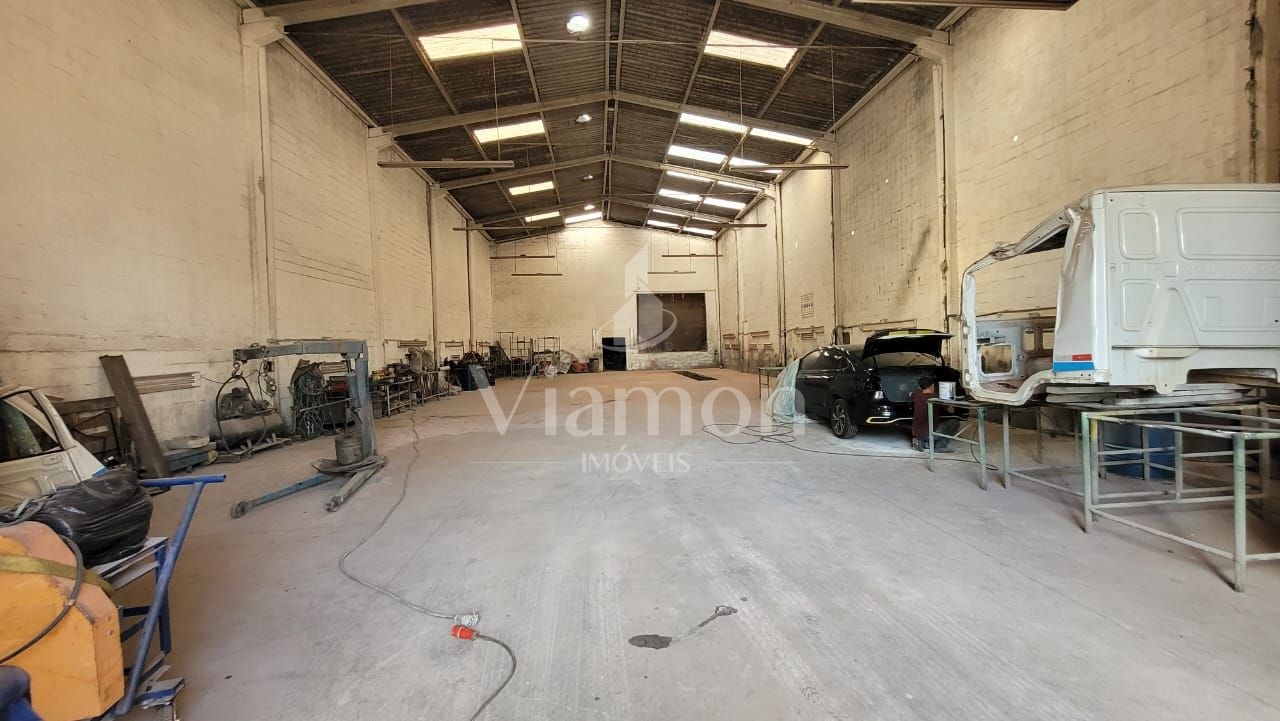 Barracão à venda, 620 m  por R  1.499.000,00 - Boqueirão - Cur...