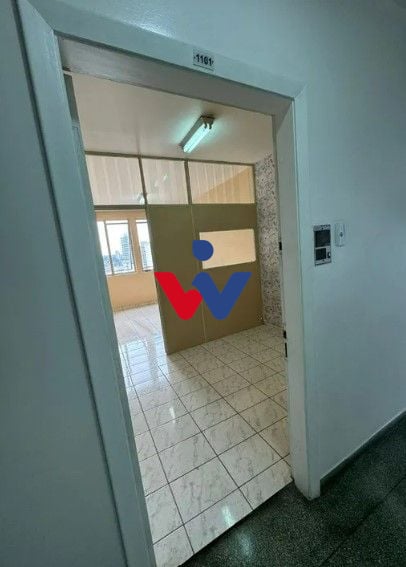 Sala à venda, 22 m  por R  90.000,00 - Centro - Curitiba PR