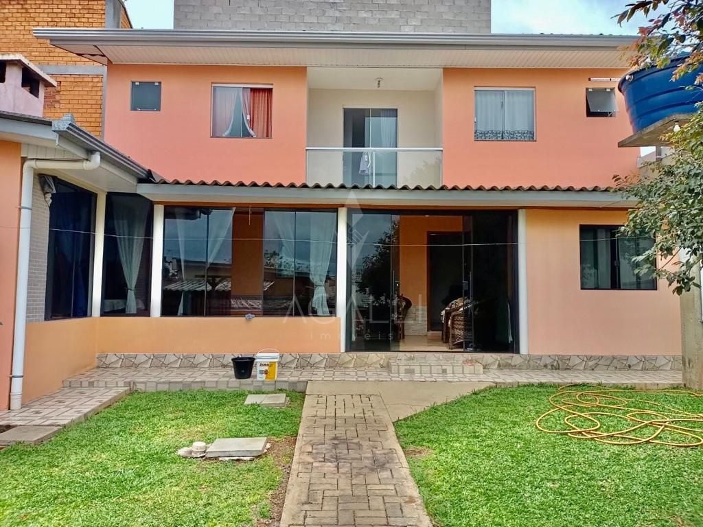 Casa com 5 dormitórios à venda, 221 m  por R  935.000,00 - Est...