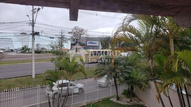 Casa com 3 dormitórios à venda, 232 m  por R  840.000,00 - Ube...