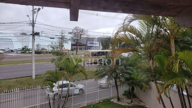 Casa com 3 dormitórios à venda, 232 m  por R  840.000,00 - Ube...
