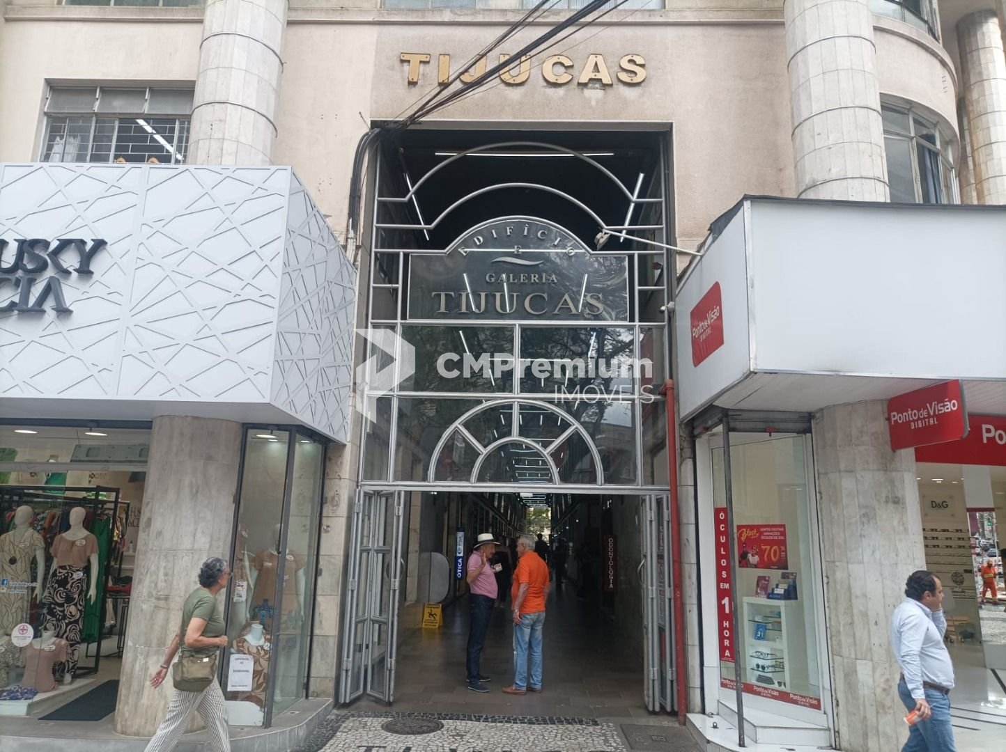 Sala à venda, 46 m  por R  250.000,00 - Centro - Curitiba PR