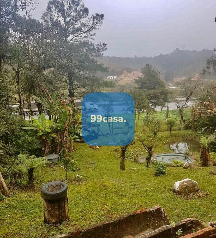 Chácara com 1 dormitório à venda,915.67 m , SAO JOSE DOS PINHA...