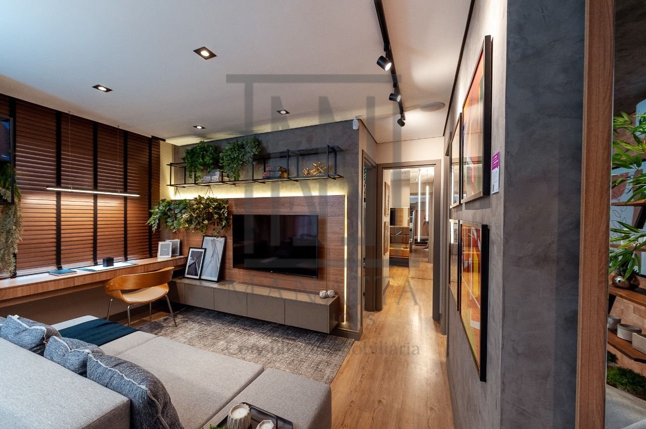 Apartamento com 3 dormitórios à venda,72.76 m , água verde, CU...