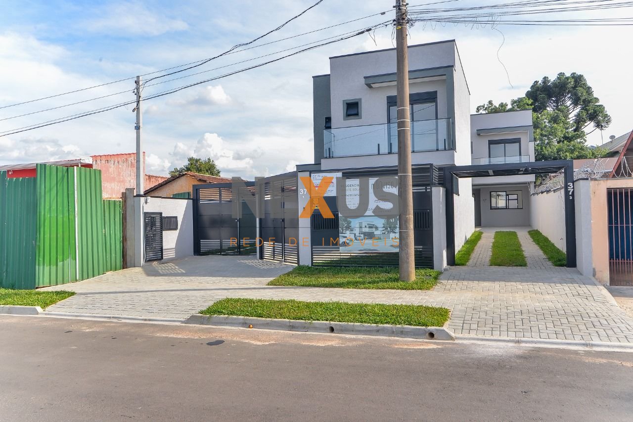 Sobrado com 3 dormitórios à venda, 95 m  por R  599.000 - Uber...