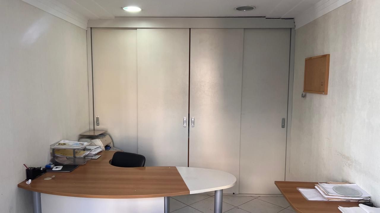 Sala Comercial de 46m  na Boca Maldita  Centro de Curitiba