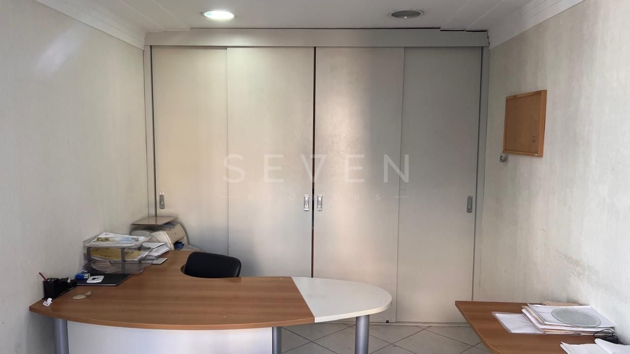 Sala Comercial de 46m  na Boca Maldita  Centro de Curitiba