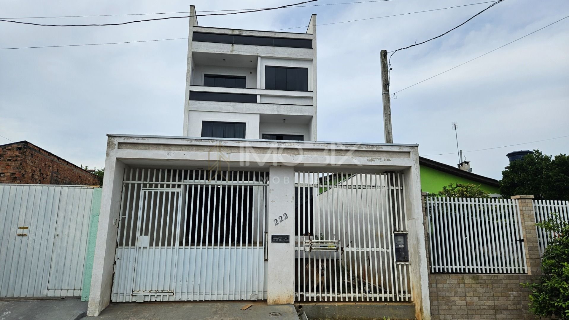 Sobrado com 4 dormitórios, sendo 01 suíte à venda, 350 m² por ...