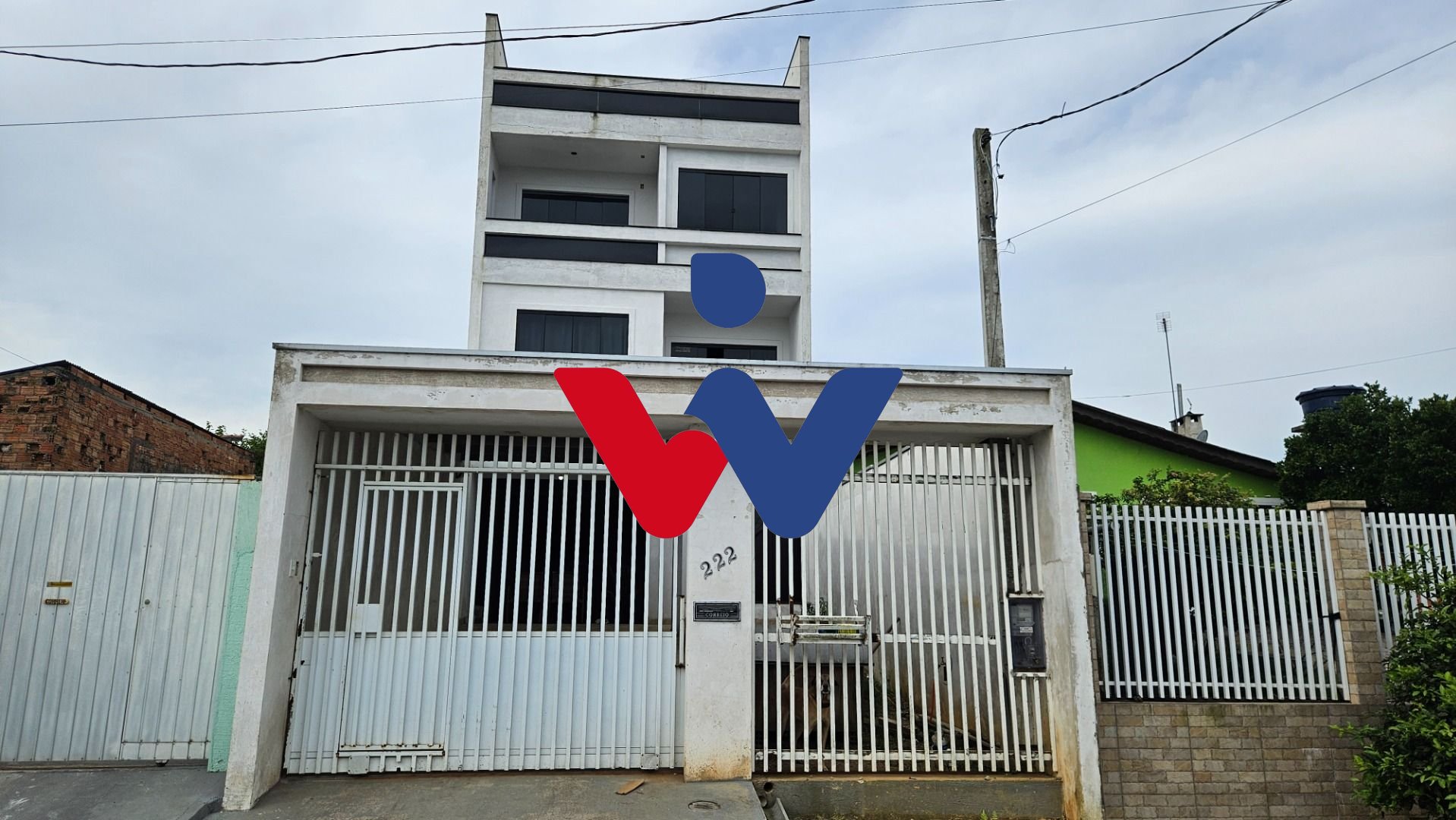 Sobrado com 4 dormitórios, sendo 01 suíte à venda, 350 m² por ...