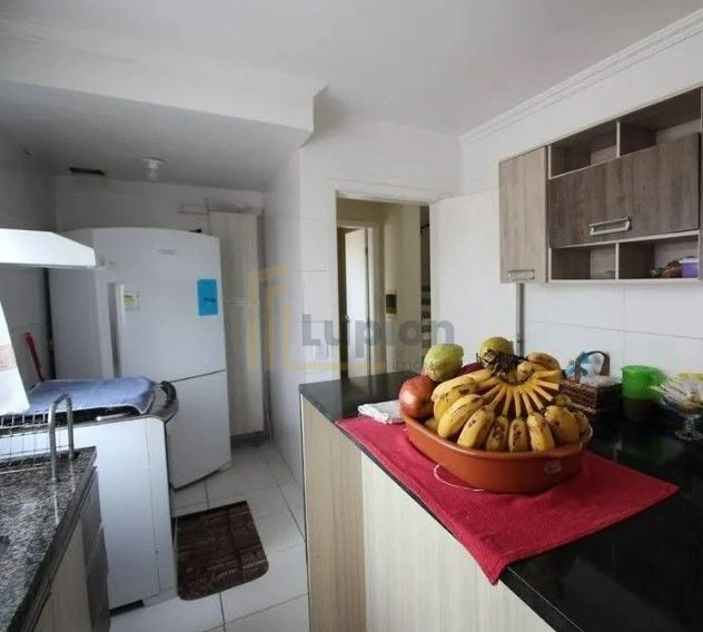 Sobrado com 3 dormitórios à venda, 206 m  por R  975.000,00 - ...