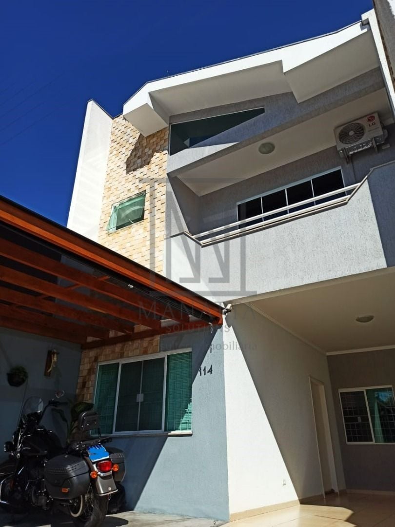 Sobrado com 3 dormitórios à venda, 174 m  por R  1.100.000,00 ...