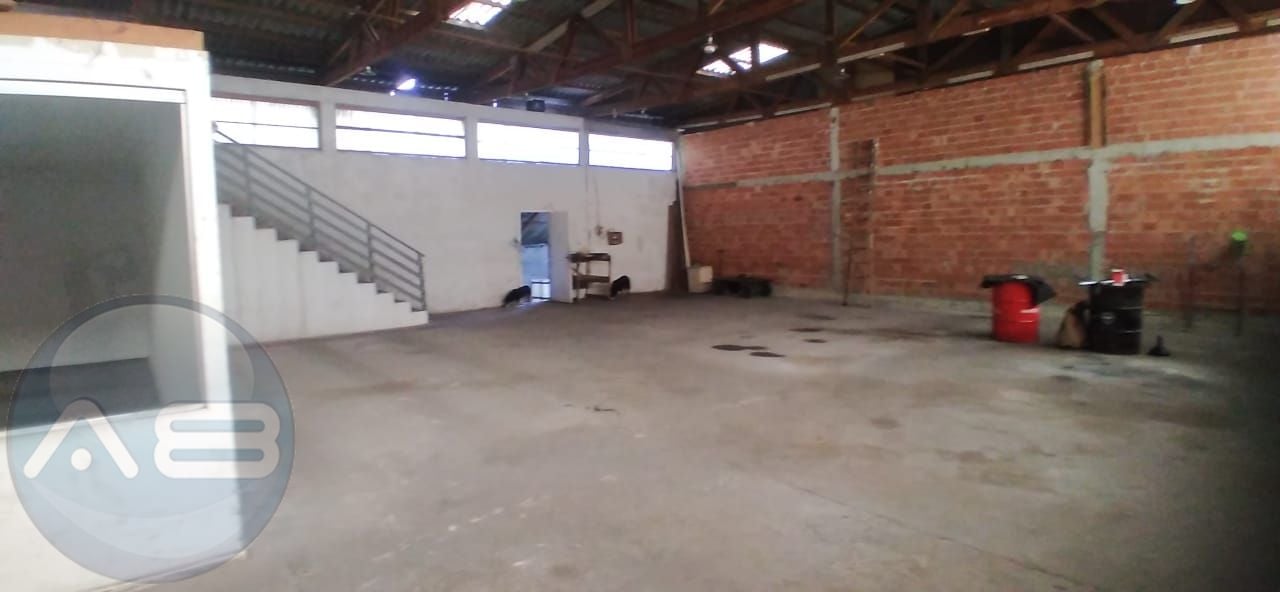 Barracão à venda, 730 m  por R  2.500.000,00 - Cidade Industri...