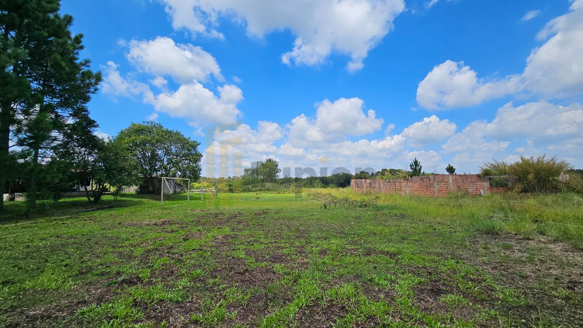 Área Exclusiva de 36.000 m  Próxima ao Centro de Araucária  Na...